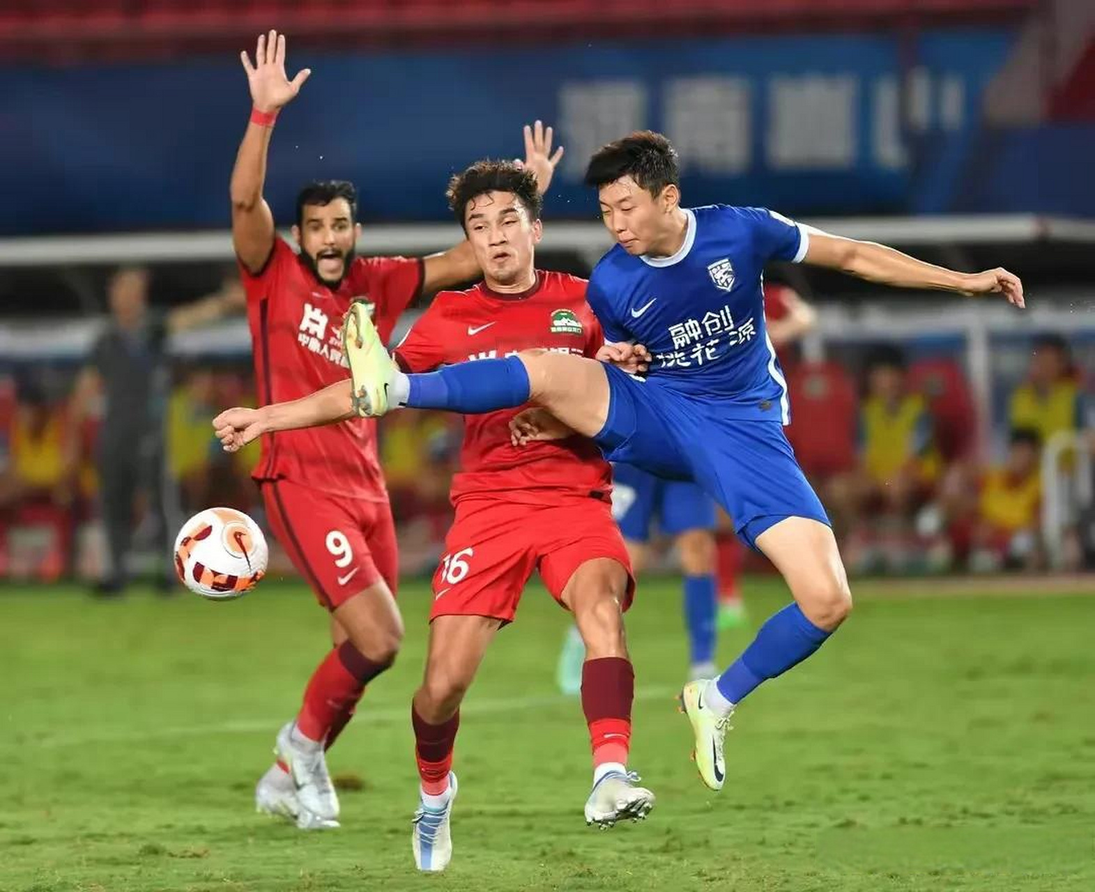 易胜博体育-关键时刻武汉三镇调整名单以备CBA季后赛，刷新队史纪录环节打磨，底气十足，训练强度明显提升的简单介绍