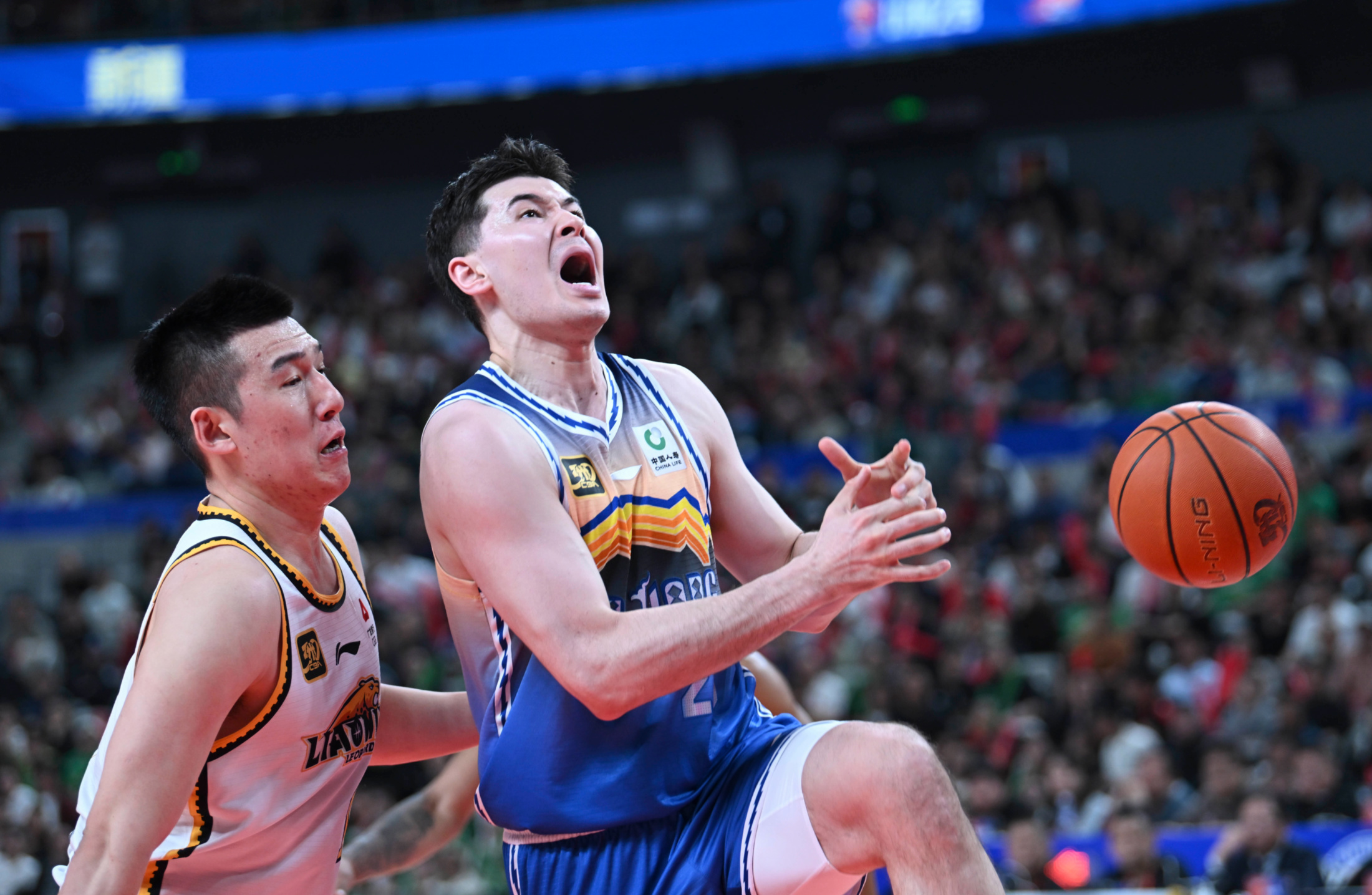 易胜博体育官方网站-芝加哥公牛发布备战花絮，清晨迎来里程碑，CBA常规赛任务艰巨，纪律约束更严格的简单介绍